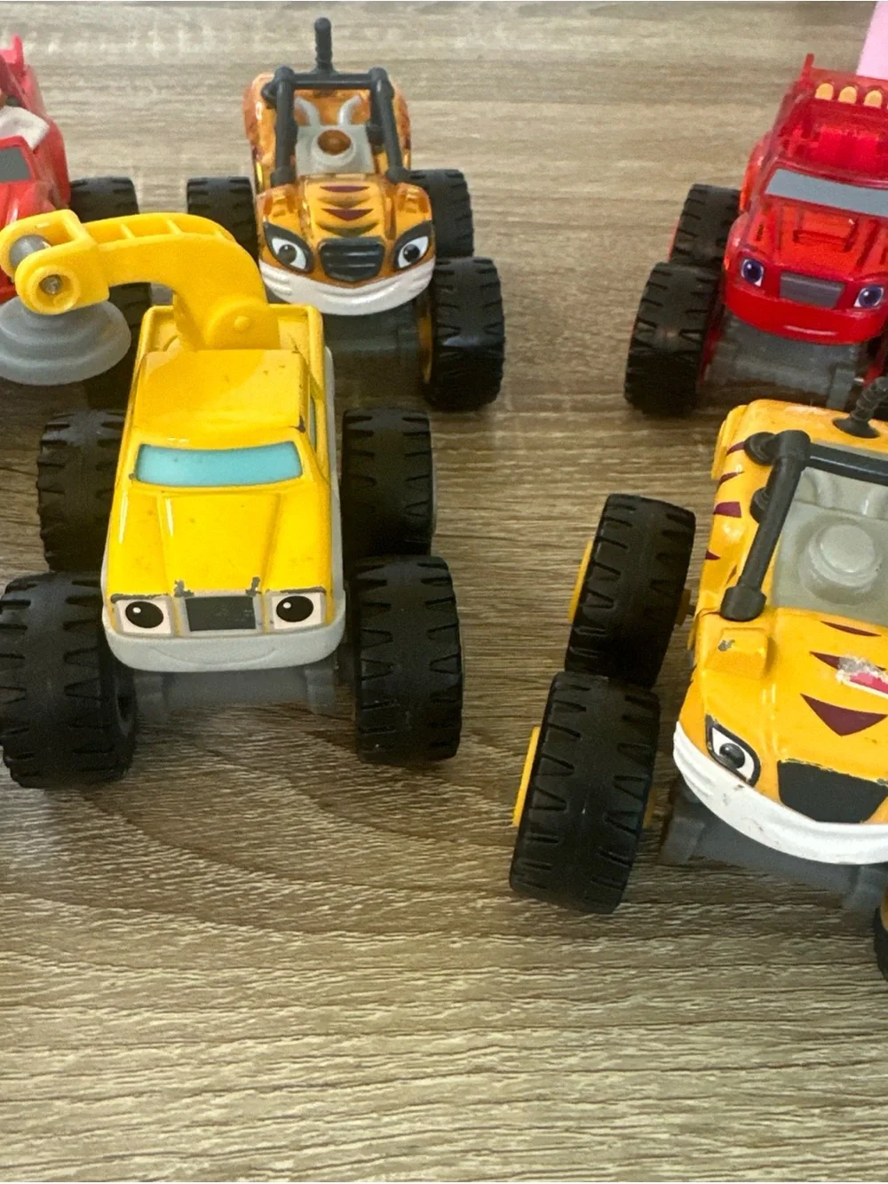 Blaze and the Monster Machines Lot Figures Set of 9